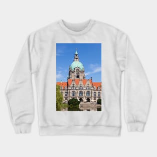 New Town Hall in Maschpark am Maschteich, Hanover, Lower Saxony, Germany Crewneck Sweatshirt